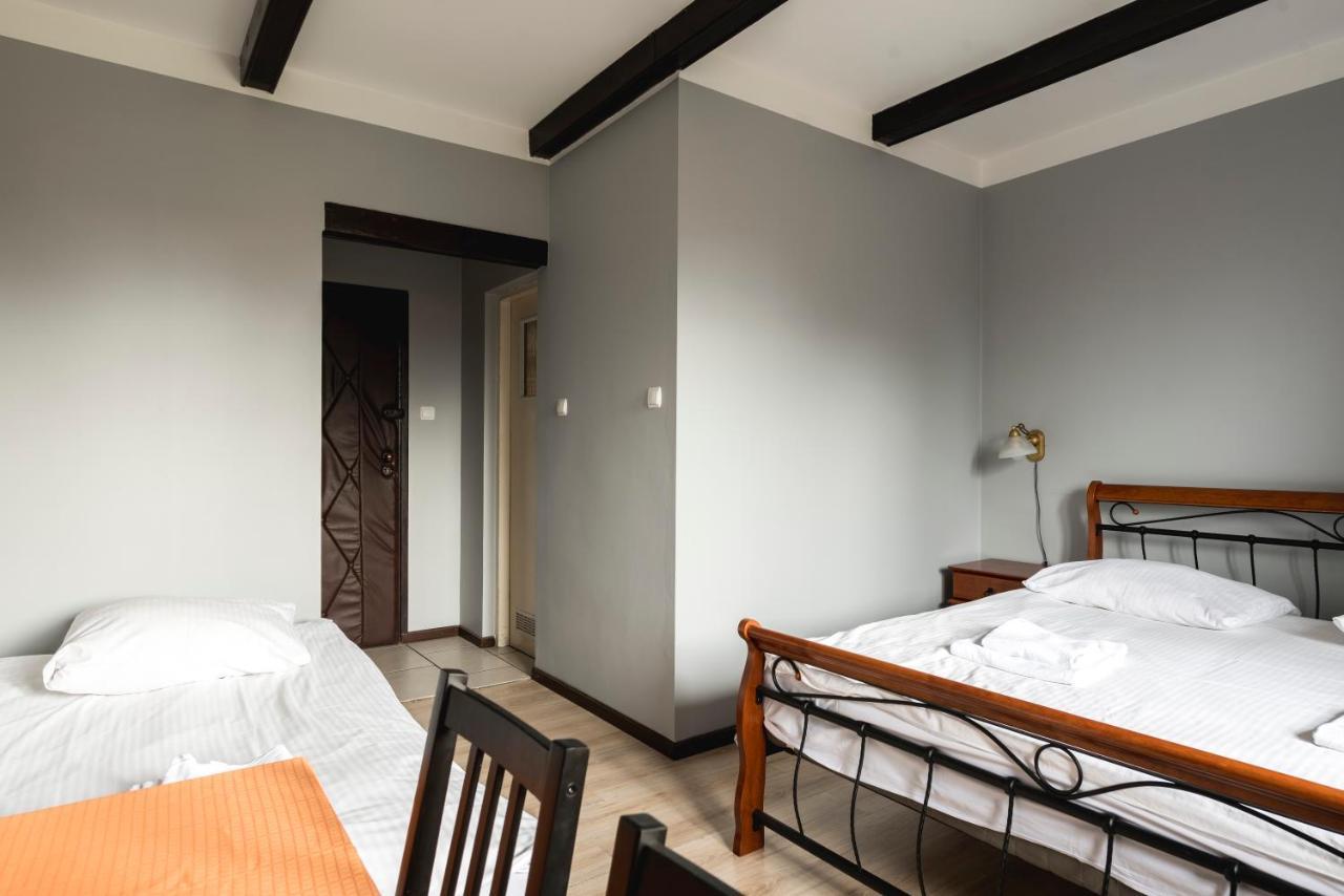 Gosciniec Exclusive Apartment วอร์ซอ ภายนอก รูปภาพ