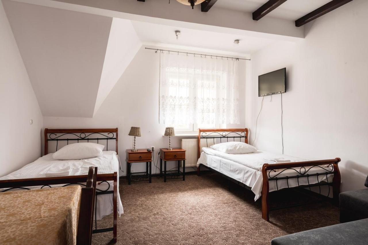 Gosciniec Exclusive Apartment วอร์ซอ ภายนอก รูปภาพ